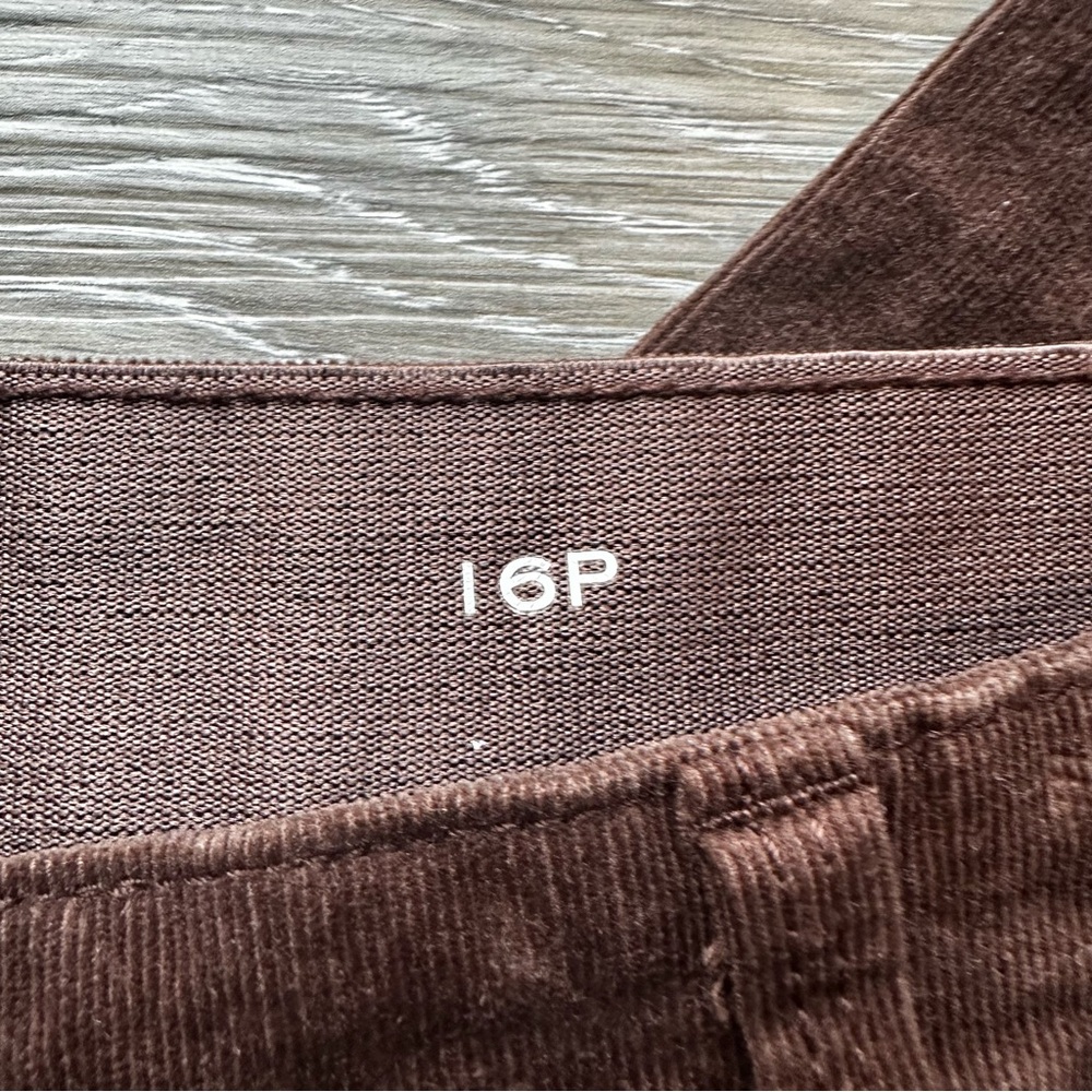 St John's Bay Dark Brown Velvet Feel Corduroy Pants size 16P‎ - Picture 11 of 12